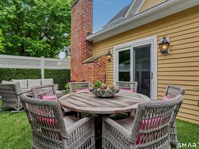 36 Catoonah Street 18, Ridgefield CT 06877