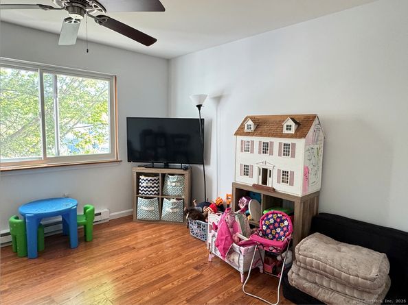 136 Pembroke Road 434, Danbury CT 06811