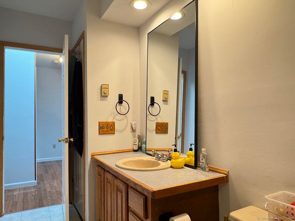 136 Pembroke Road 434, Danbury CT 06811