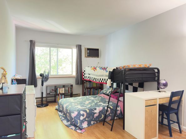 136 Pembroke Road 434, Danbury CT 06811