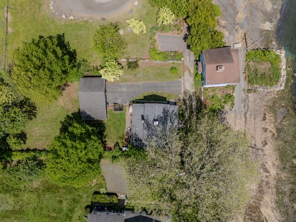 30 Shore Road, Stratford CT 06615