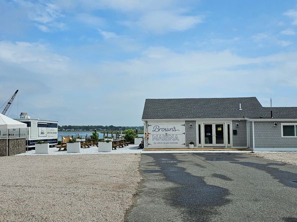 30 Shore Road, Stratford CT 06615
