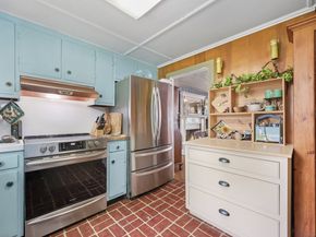 30 Shore Road, Stratford CT 06615
