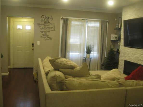 2716 Morgan Avenue, Bronx NY 10469