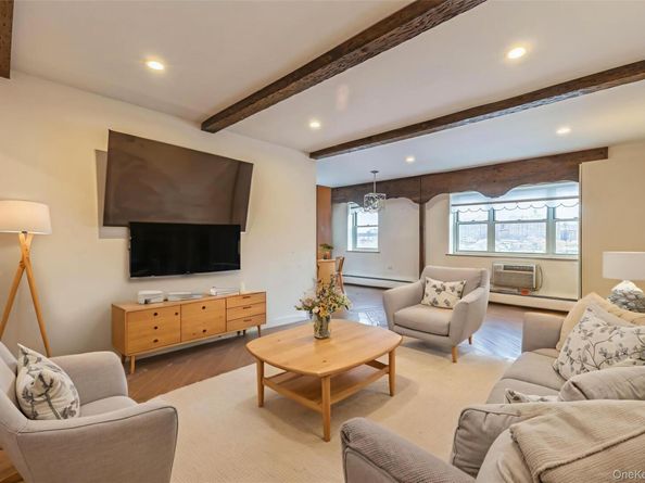 99-10 60th Avenue E6, Corona NY 11368