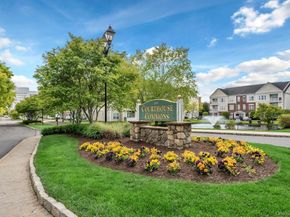 1927 Finch Lane, Central Islip NY 11722