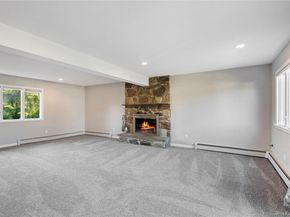 24 Biltmore Avenue Extension, Oakdale NY 11769