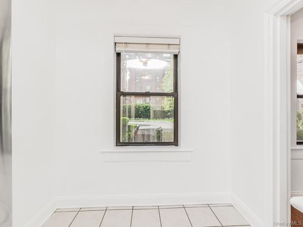 5 Franklin Avenue 1P, White Plains NY 10601
