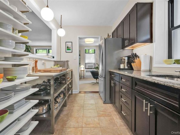 7423 Ridge Boulevard 1C, Brooklyn NY 11209