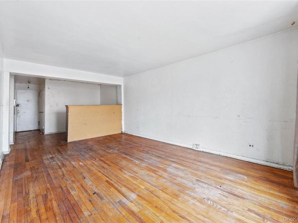 2830 Briggs Avenue 5E, Bronx NY 10458