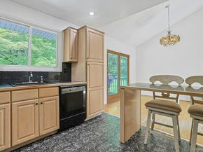 24 Virginia Lane, Thornwood NY 10594