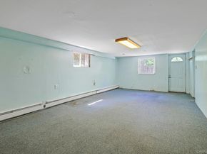 24 Virginia Lane, Thornwood NY 10594