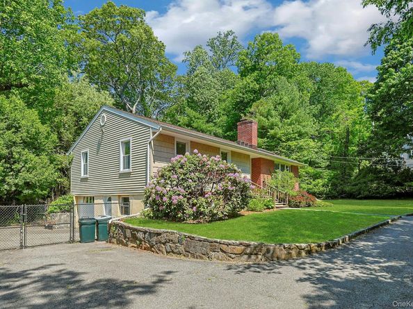 24 Virginia Lane, Thornwood NY 10594