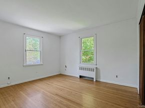 24 Virginia Lane, Thornwood NY 10594