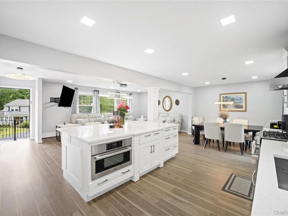 3123 Douglas Drive, Yorktown Heights NY 10598