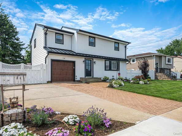 95 Colonial Drive, Massapequa NY 11758