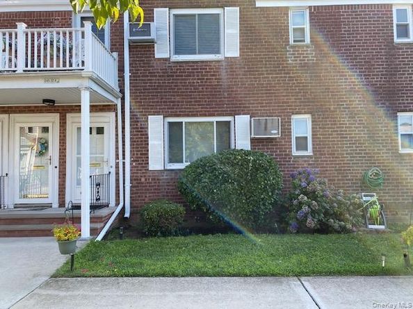 245-32 77th Crescent F1, Glen Oaks NY 11004