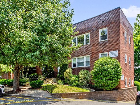 17 Leewood Circle 6R, Eastchester NY 10709