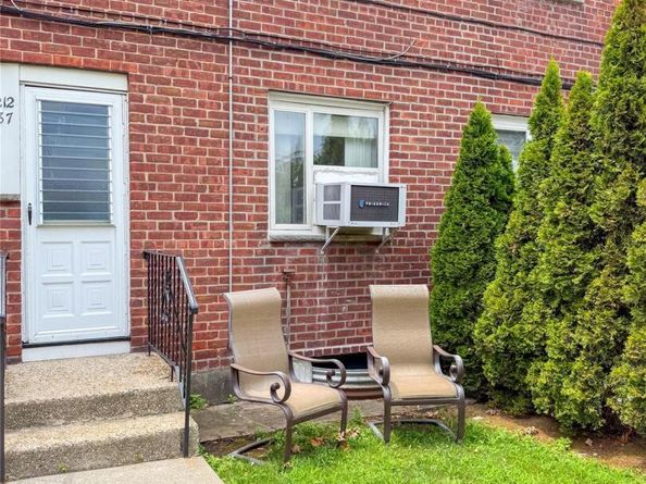 212-87 16th Avenue 189, Bayside NY 11360