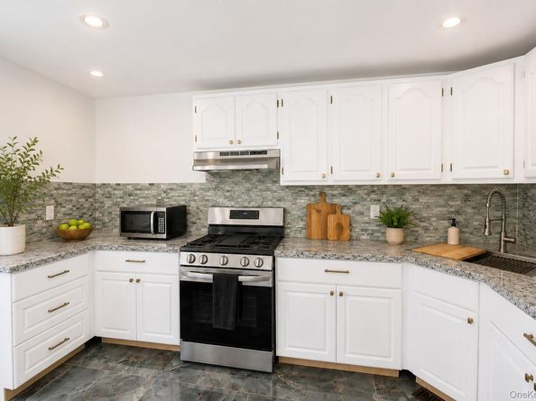 46 Quail Road, Rocky Point NY 11778
