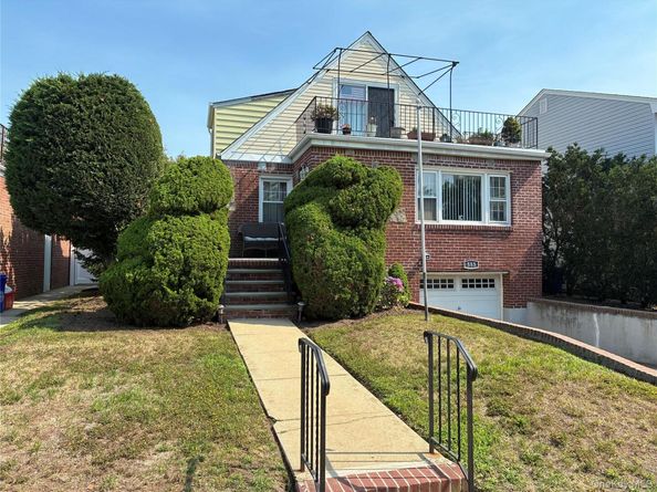 553 W Beech Street, Long Beach NY 11561