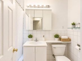6955 150th Street 33B, Flushing NY 11367