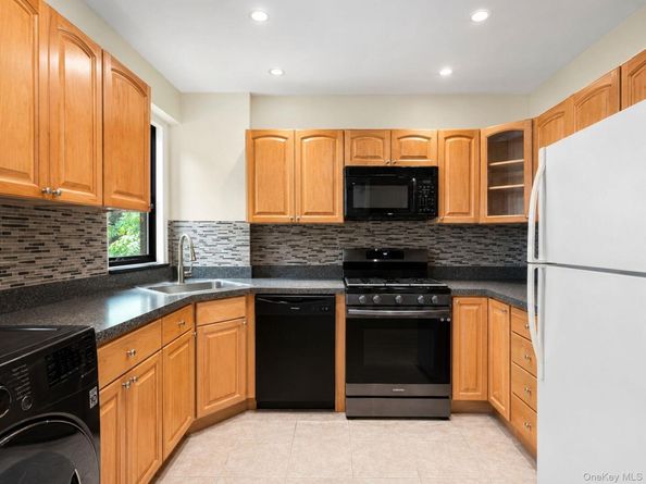 21-44 78 Street 2, Astoria NY 11370
