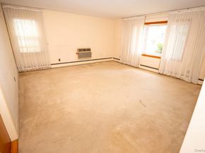 34 Remsen Avenue, Valley Stream NY 11580