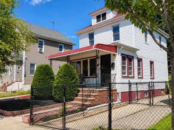 13121 223rd Street, Laurelton NY 11413