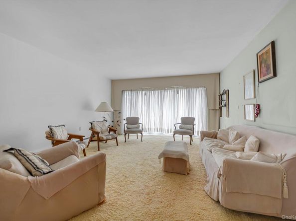 2961 Hewlett Avenue, Merrick NY 11566