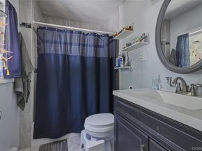 2 North Street, Manorville NY 11949