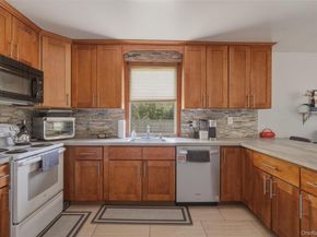 2 North Street, Manorville NY 11949