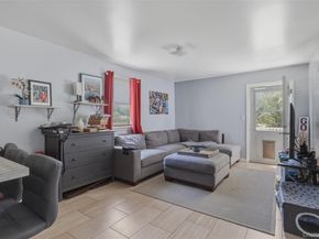 2 North Street, Manorville NY 11949