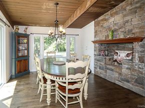 273 Sugar Toms Lane, East Norwich NY 11732
