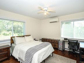 273 Sugar Toms Lane, East Norwich NY 11732