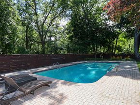 273 Sugar Toms Lane, East Norwich NY 11732