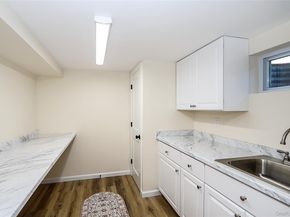 273 Sugar Toms Lane, East Norwich NY 11732