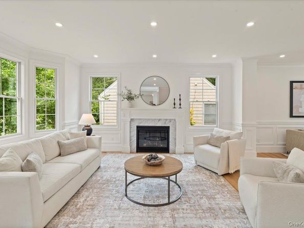 96 Shadyside Avenue, Port Washington NY 11050
