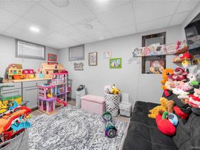 62 Sunburst Drive, Rocky Point NY 11778