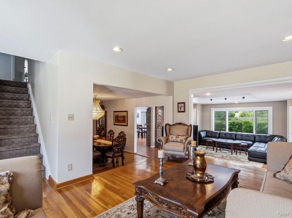 45 Mildred Court, Plainview NY 11803