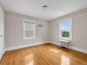 309 Marcellus Road, Mineola NY 11501