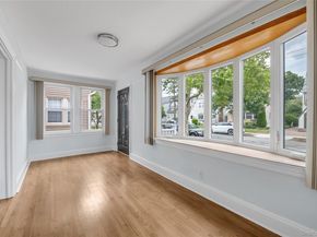 309 Marcellus Road, Mineola NY 11501