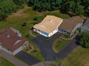 10 Pheasant Trail, Coram NY 11727