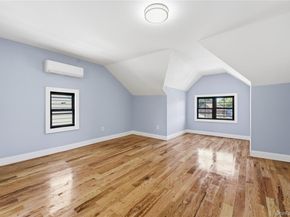 112-38 212th Street, Queens Village NY 11429