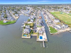 998 Pacific Street, Lindenhurst NY 11757