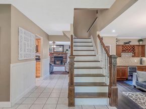 7 Resiak Court, Holbrook NY 11741