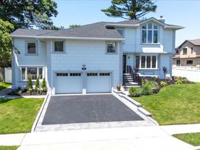77 Bounty Lane, Jericho NY 11753