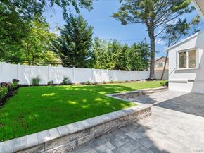 77 Bounty Lane, Jericho NY 11753
