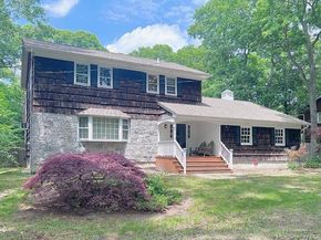 37 Sunset Drive, Shirley NY 11967