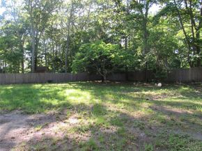 37 Sunset Drive, Shirley NY 11967